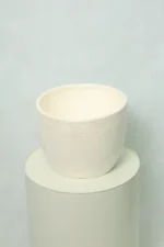 گلدان سرامیک زنبوری سایز بزرگ، رنگ سفید صدفی(داستر)